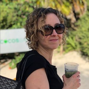 Meet your Posher, Kara